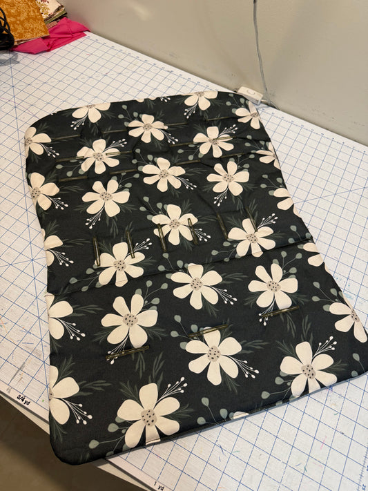 Winter Floral Single Seat Cover